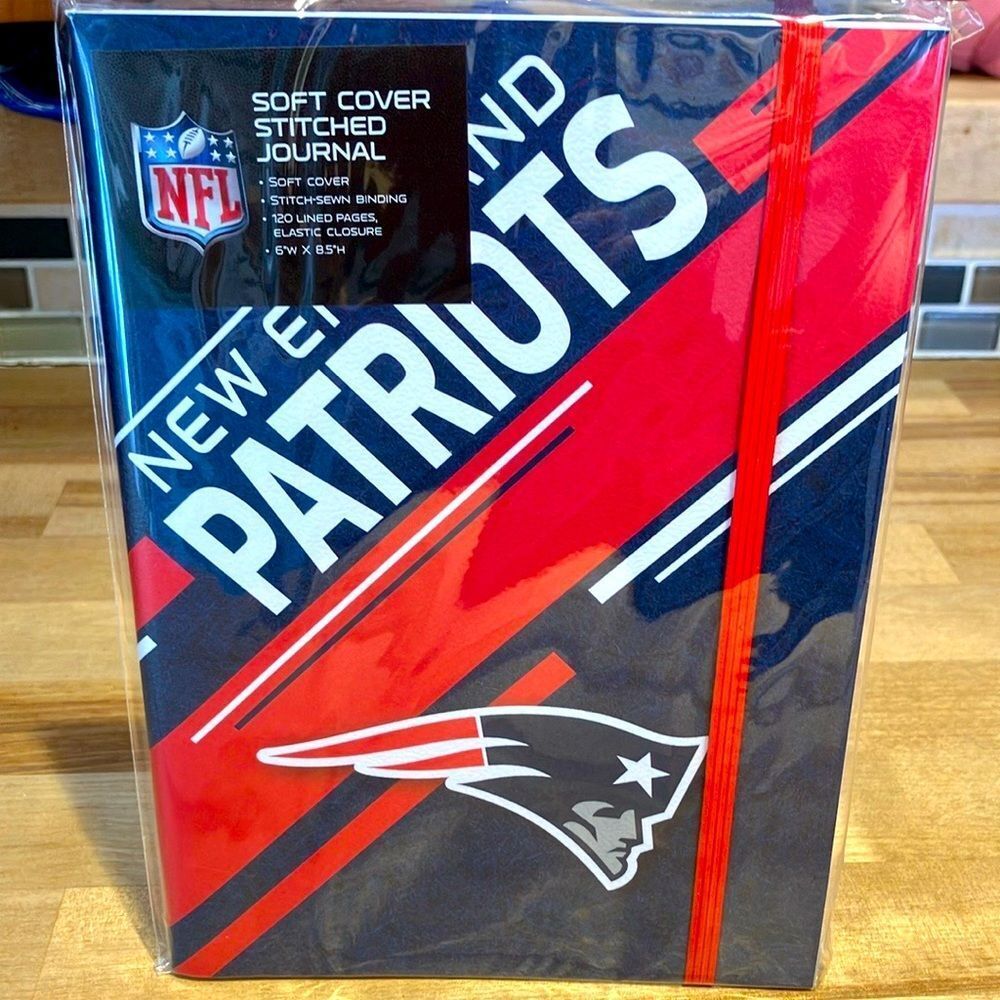 NWT, NFL, New England Patriots, soft covered stitched journal